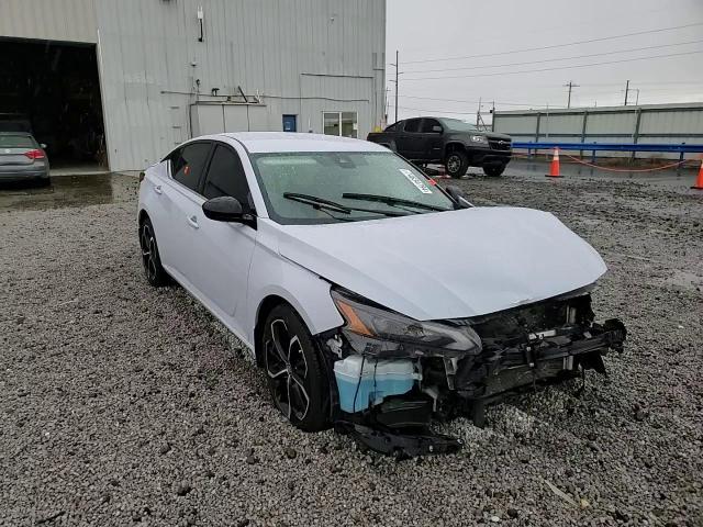 2024 Nissan Altima - Image 11