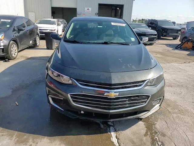 2017 Chevrolet Malibu - Image 14