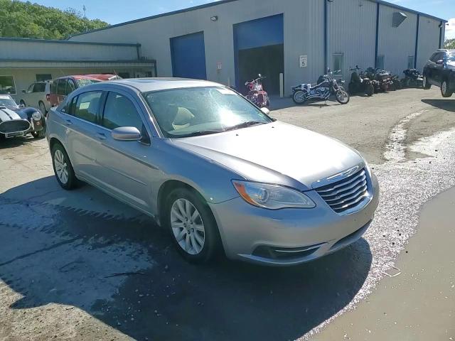 2013 Chrysler 200 Touring VIN: 1C3CCBBG2DN731827 Lot: 74275254