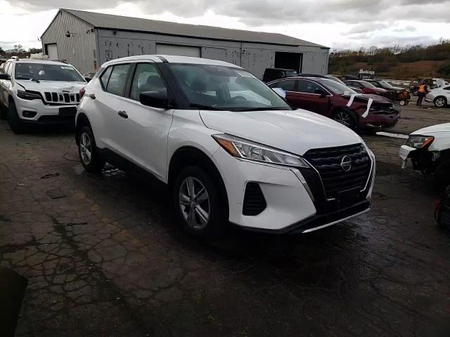 2021 Nissan Kicks - Image 14