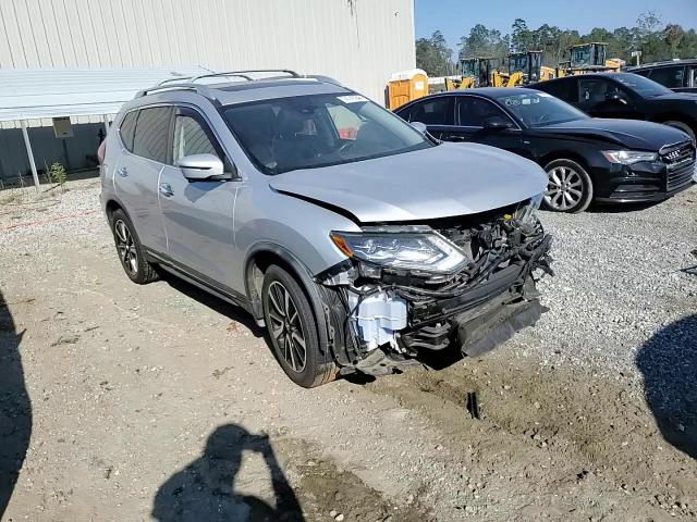 2018 Nissan Rogue - Image 10