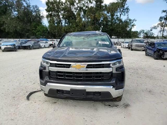 2023 Chevrolet Silverado - Image 10