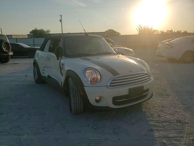 2015 Mini Cooper VIN: WMWZN3C51FT861967 Lot: 76823834