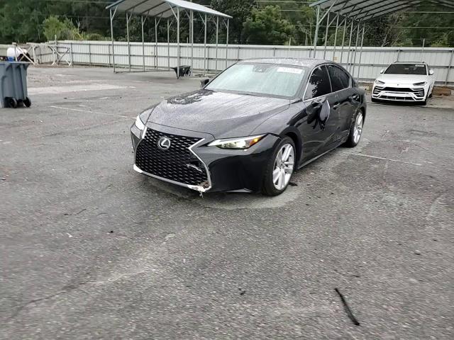 2024 Lexus IS - Image 10
