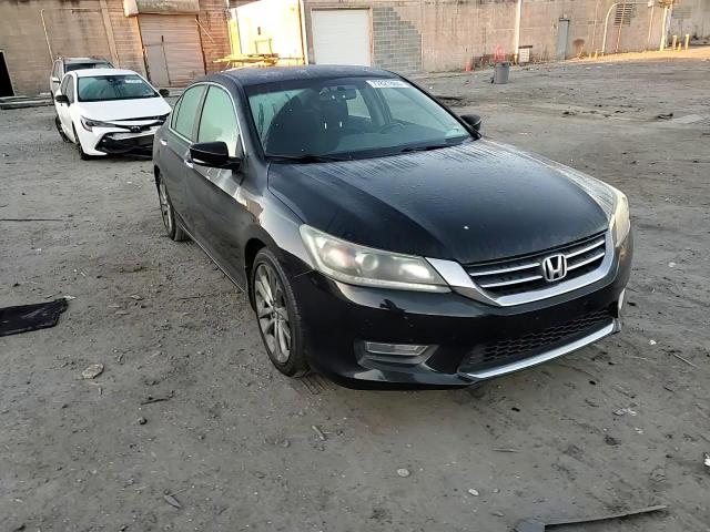 2013 Honda Accord - Image 11