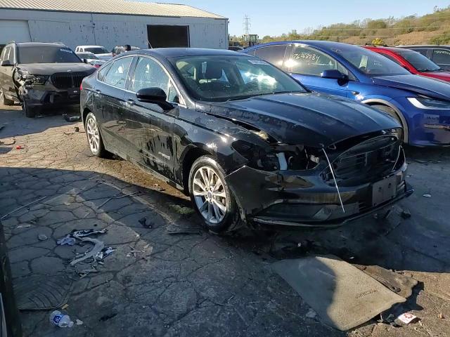 2017 Ford Fusion - Image 14