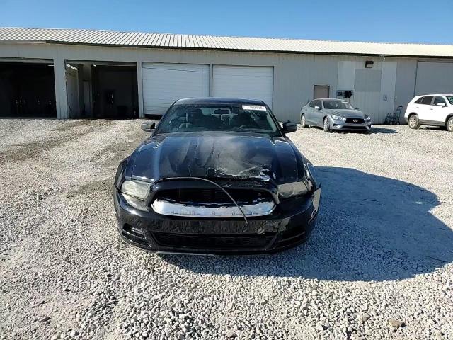 2014 Ford Mustang - Image 13