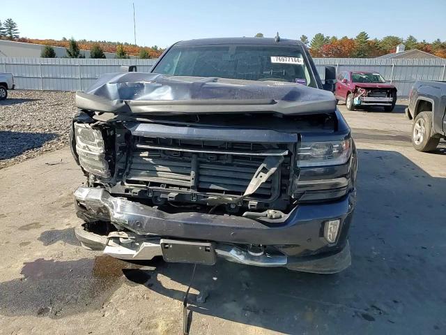 2018 Chevrolet Silverado - Image 11