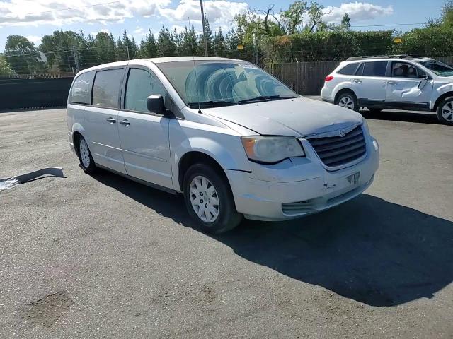 2008 Chrysler Town & Country Lx VIN: 2A8HR44H48R686845 Lot: 76836394