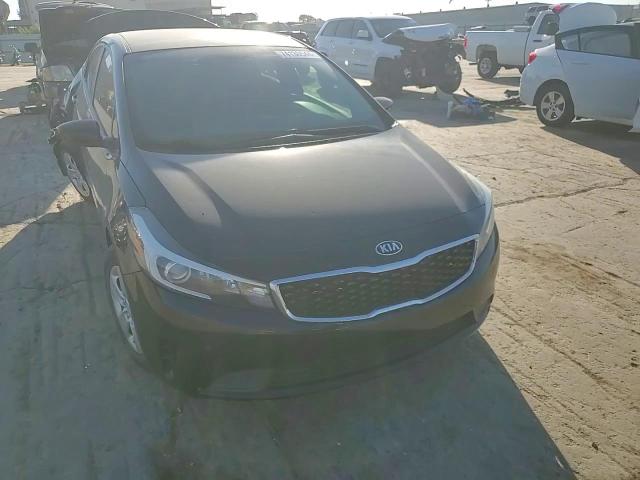 2018 Kia Forte - Image 11
