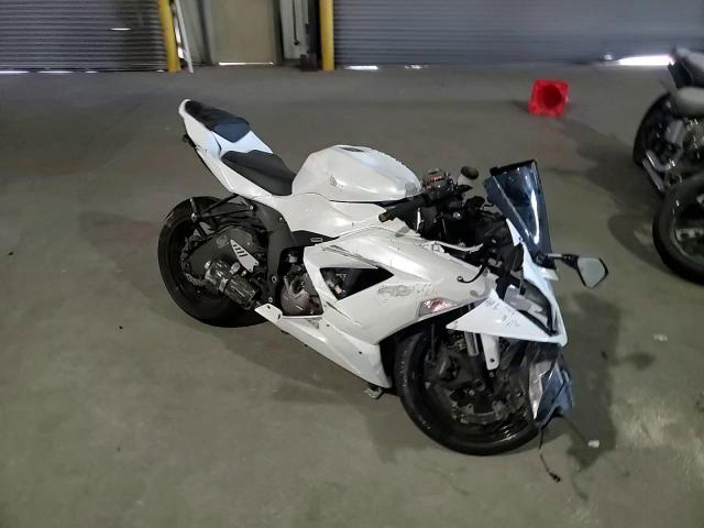 2013 Kawasaki Zx636 E VIN: JKBZXJE10DA002802 Lot: 77221114