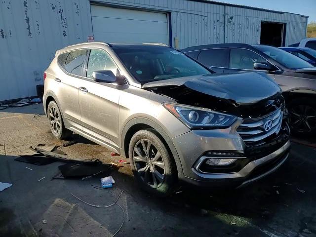 2018 Hyundai Santa Fe Sport VIN: 5NMZWDLA5JH055921 Lot: 76000324