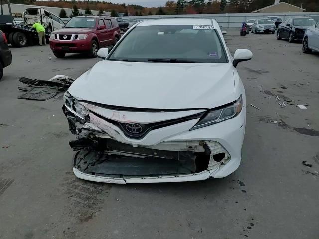 2020 Toyota Camry - Image 11