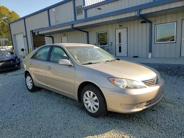 2005 Toyota Camry Le VIN: 4T1BE32K95U388058 Lot: 77749314