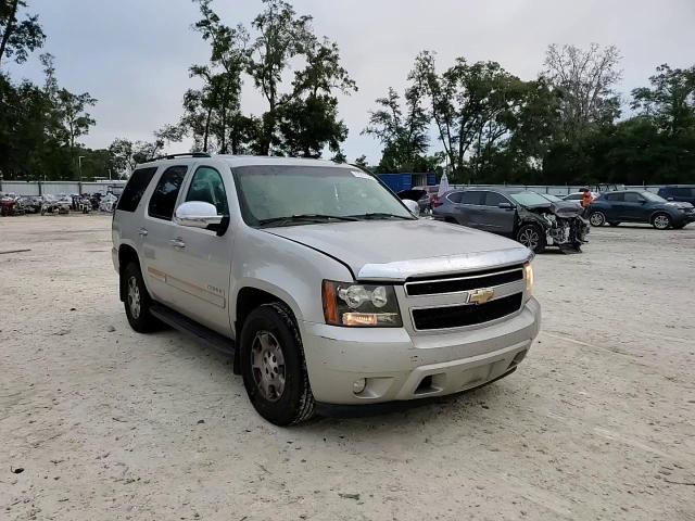 2007 Chevrolet Tahoe C1500 VIN: 1GNEC13J47R108111 Lot: 77217274