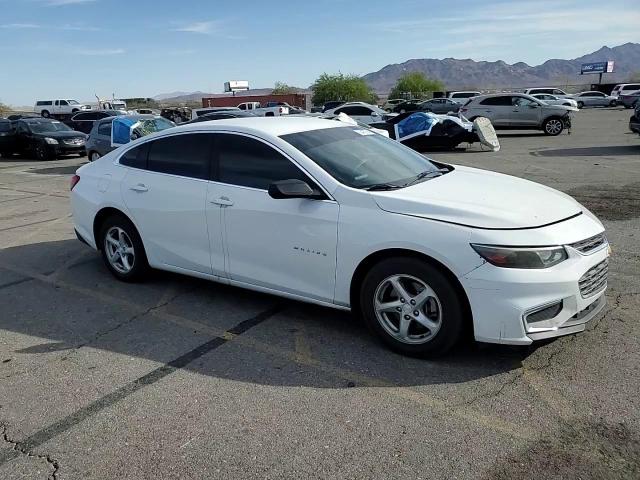 2016 Chevrolet Malibu - Image 10