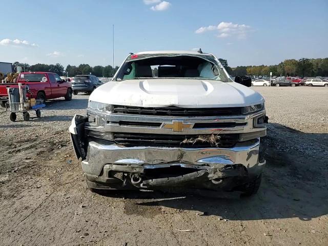 2020 Chevrolet Silverado - Image 10