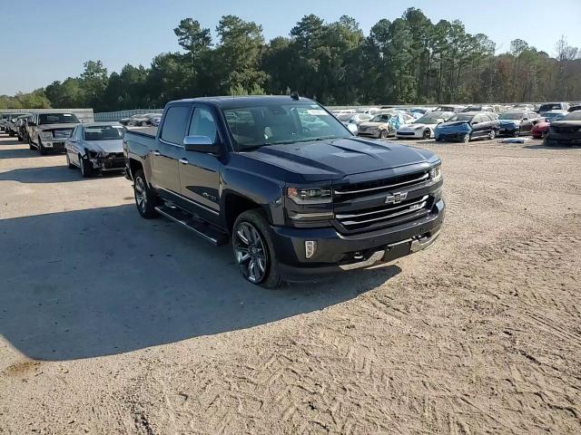 2018 Chevrolet Silverado - Image 11