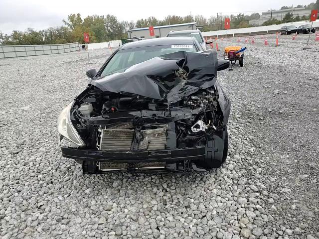 2011 Hyundai Sonata - Image 10