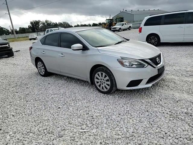 2019 Nissan Sentra - Image 11