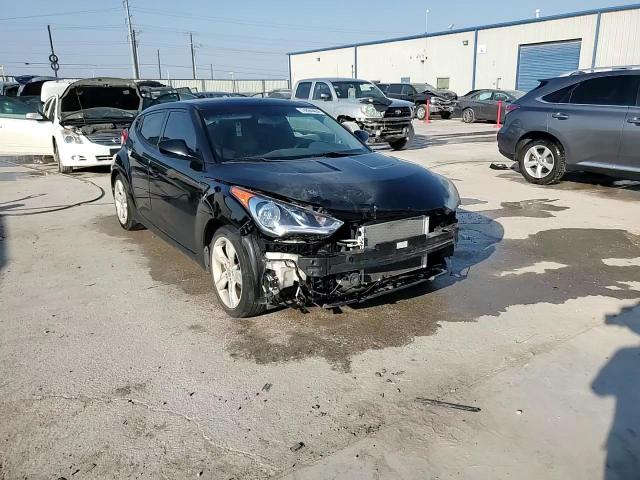 2014 Hyundai Veloster VIN: KMHTC6AD5EU215720 Lot: 74894404