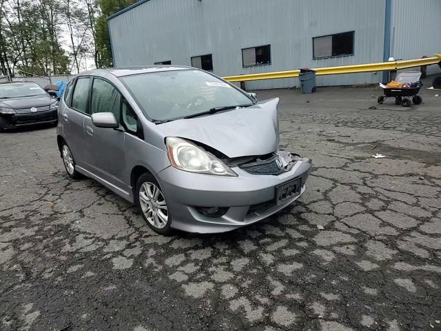 2010 Honda Fit Sport VIN: JHMGE8H63AC030518 Lot: 77231994