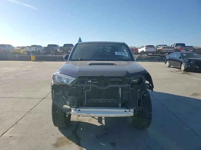 2018 Toyota 4Runner Sr5/Sr5 Premium VIN: JTEBU5JR4J5579663 Lot: 76758154