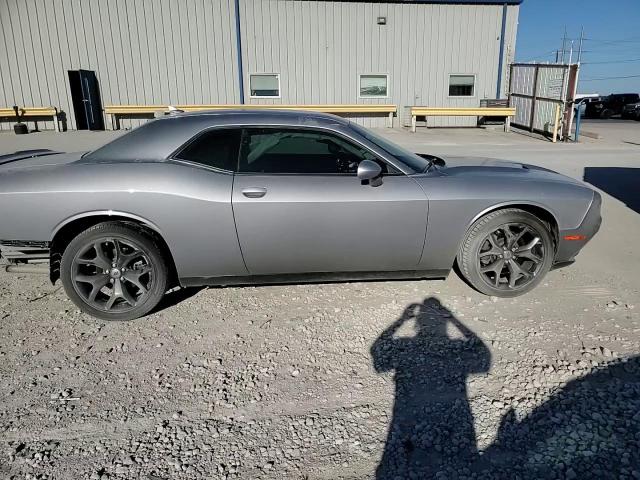 2018 Dodge Challenger Sxt VIN: 2C3CDZAG1JH229550 Lot: 73834994