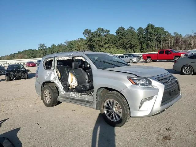 2016 Lexus GX - Image 11