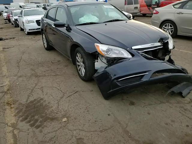 2012 Chrysler 200 Touring VIN: 1C3CCBBB4CN131569 Lot: 77500464