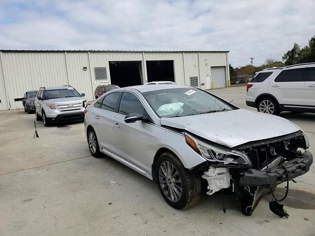2015 Hyundai Sonata - Image 11