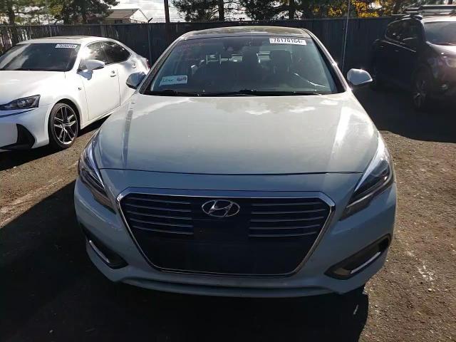 2016 Hyundai Sonata Hybrid VIN: KMHE34L18GA020974 Lot: 78170164