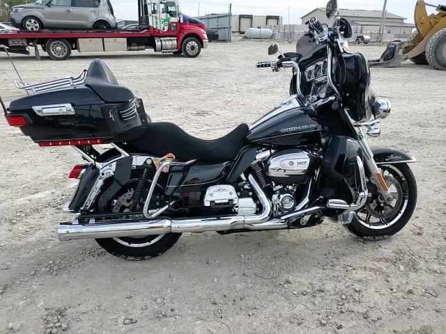 2017 Harley-Davidson Flhtk Ultra Limited VIN: 1HD1KED11HB623835 Lot: 77427514