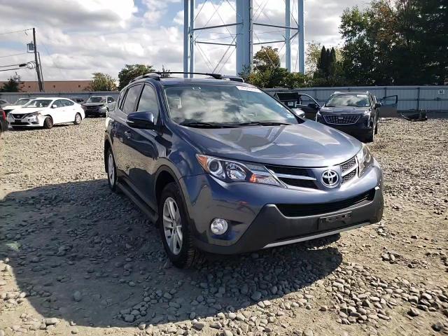 2T3RFREV8DW030105 2013 Toyota Rav4 Xle