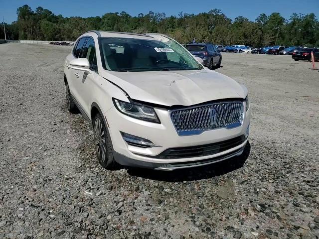 2019 Lincoln MKZ - Image 14