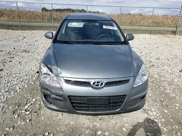 2010 Hyundai Elantra - Image 10