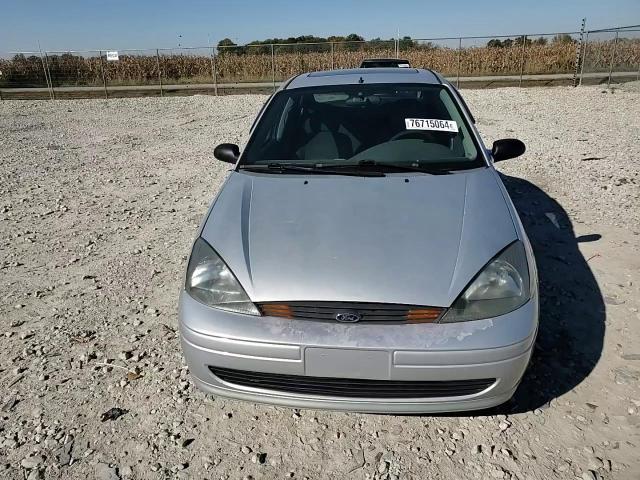 2004 Ford Focus - Image 10