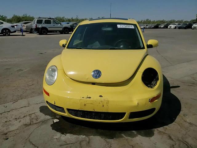 3VWRG31C56M407778 2006 Volkswagen New Beetle 2.5L Option Package 1