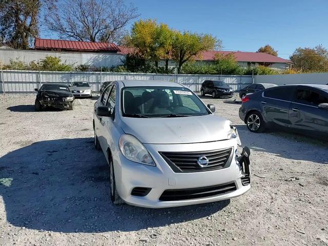 2014 Nissan Versa - Image 11