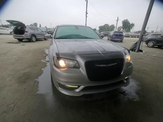 2018 Chrysler 300 S VIN: 2C3CCABG9JH261505 Lot: 76091424