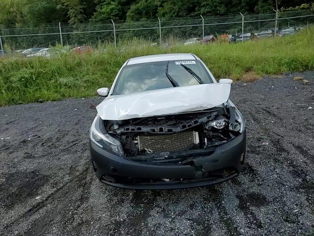 2018 Kia Forte Lx VIN: 3KPFK4A78JE238338 Lot: 74410174