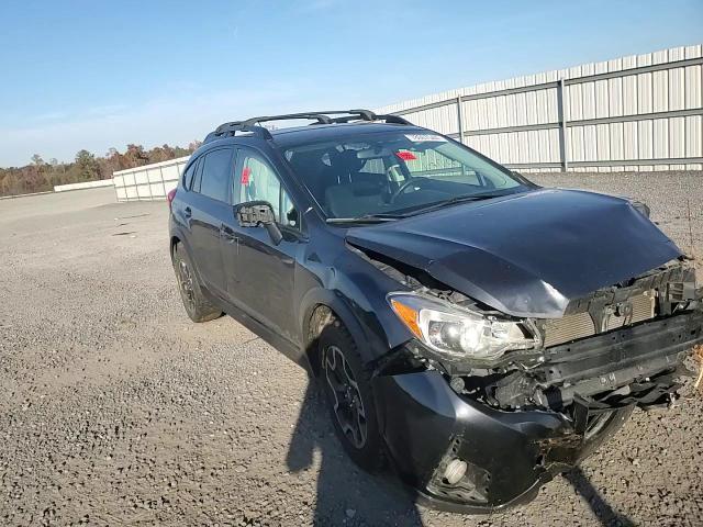 2016 Subaru XV - Image 12