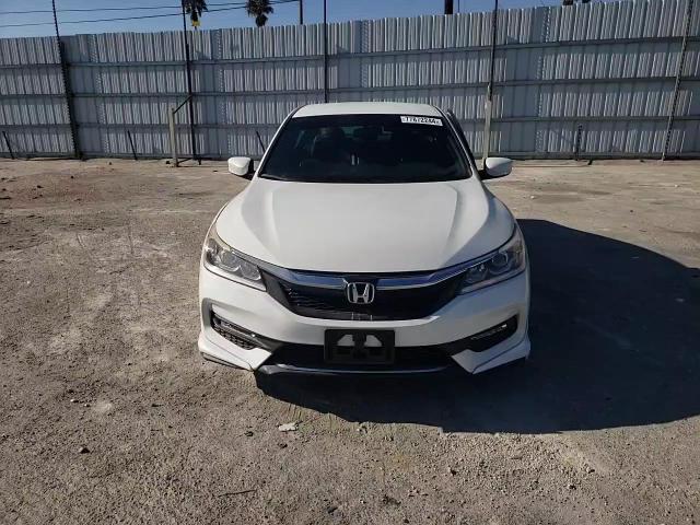 2017 Honda Accord Sport VIN: 1HGCR2F52HA081995 Lot: 77872244