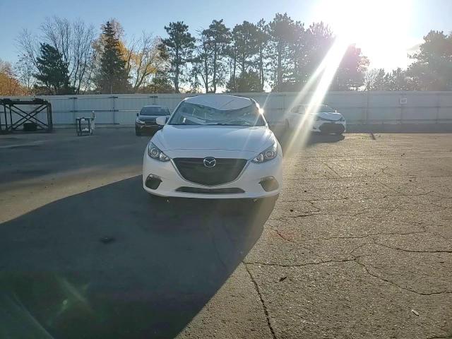 2014 Mazda 3 - Image 11