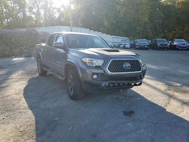 2018 Toyota Tacoma Double Cab VIN: 5TFCZ5AN0JX150693 Lot: 75690174