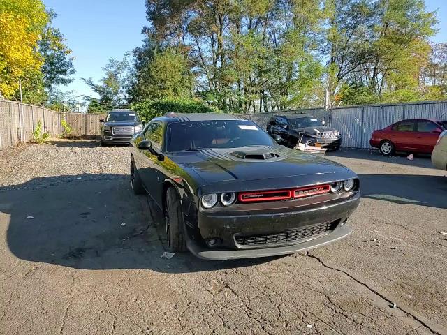 2016 Dodge Challenger R/T Scat Pack VIN: 2C3CDZFJXGH257036 Lot: 73181924