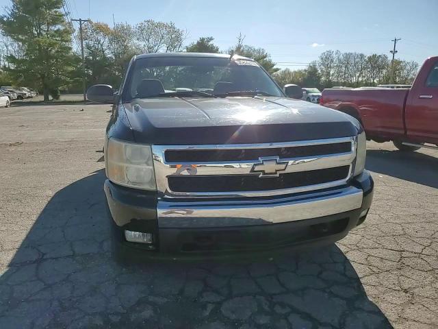 2008 Chevrolet Silverado K1500 VIN: 1GCEK14058Z268811 Lot: 75915114