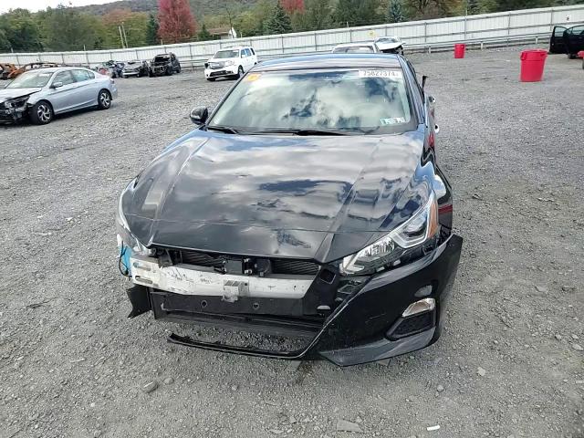2020 Nissan Altima - Image 10