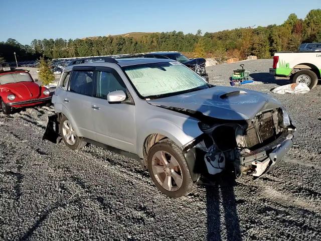 2010 Subaru Forester - Image 11