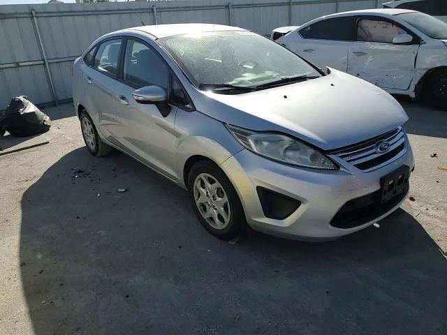 2013 Ford Fiesta Se VIN: 3FADP4BJXDM132430 Lot: 74842404